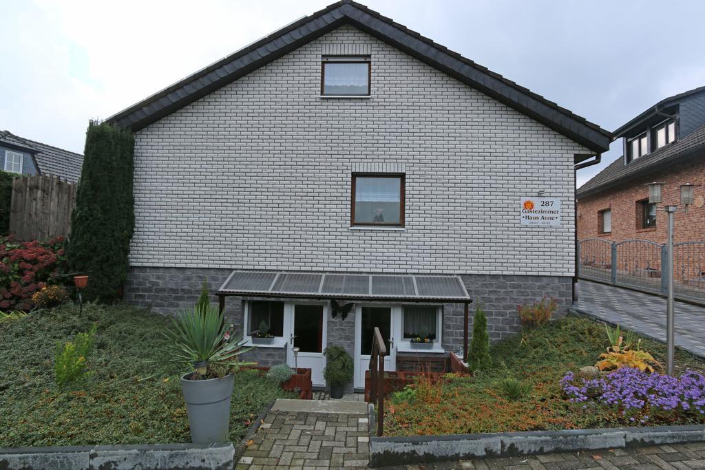 Hotel Haus Anne à Neunkirchen  Extérieur photo