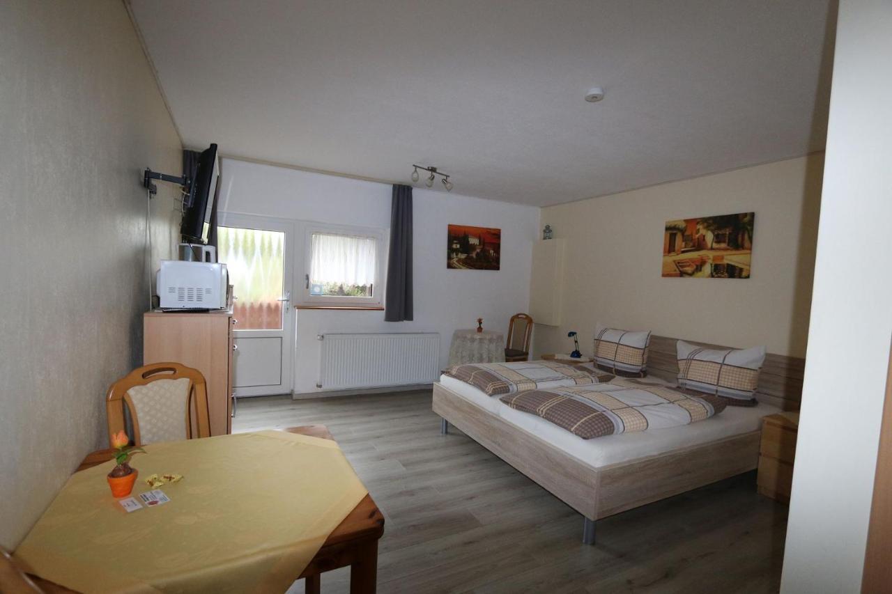 Hotel Haus Anne à Neunkirchen  Extérieur photo